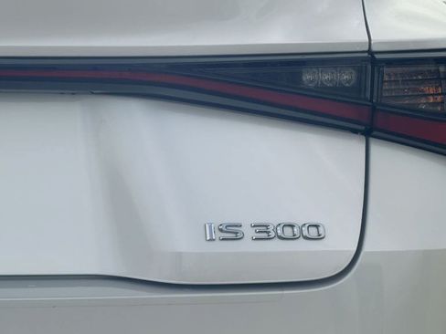 Used 2024 Lexus IS 300 w/ Comfort Package RWD image 11