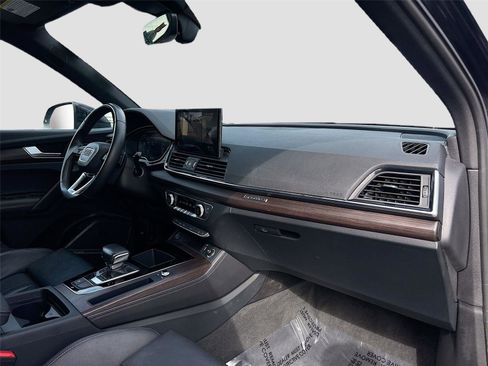 Used 2023 Audi Q5 2.0T Premium Plus w/ Premium Plus Package image 38