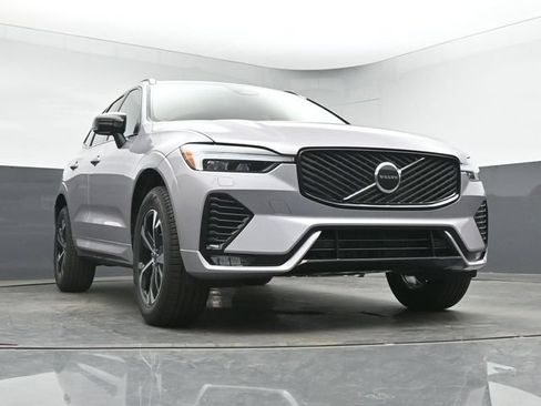New 2026 Volvo XC60 B5 Core w/ Climate Package AWD/4WD image 34
