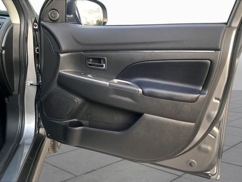 Used 2023 Mitsubishi Outlander Sport SE AWD/4WD image 22