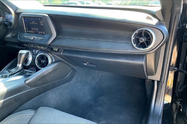 Used 2022 Chevrolet Camaro LT RWD image 25