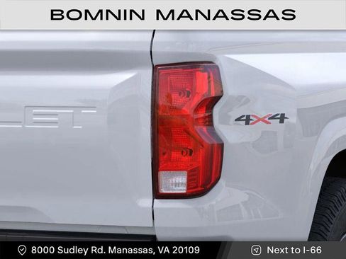 New 2026 Chevrolet Colorado W/T image 11