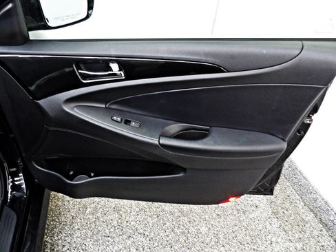 Used 2014 Hyundai Sonata SE w/ Premium Package 04 image 11