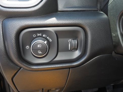 Used 2025 RAM 2500 Tradesman AWD/4WD image 25