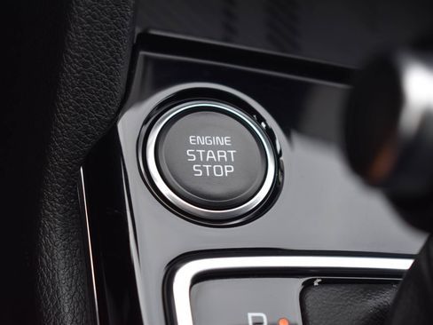 Used 2023 Kia Sportage EX FWD image 10