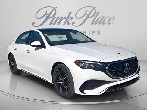 Used 2026 Mercedes-Benz E 350 Sedan image 5