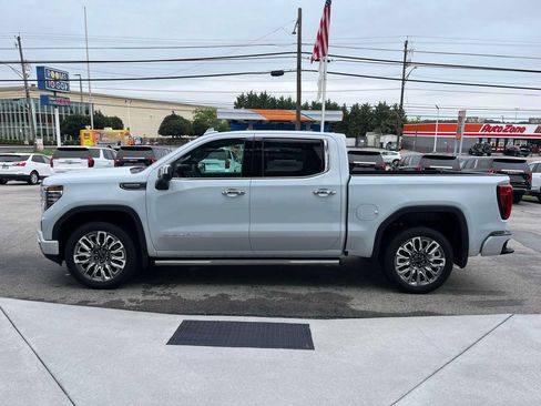 Used 2026 GMC Sierra 1500 Denali Ultimate AWD/4WD image 6