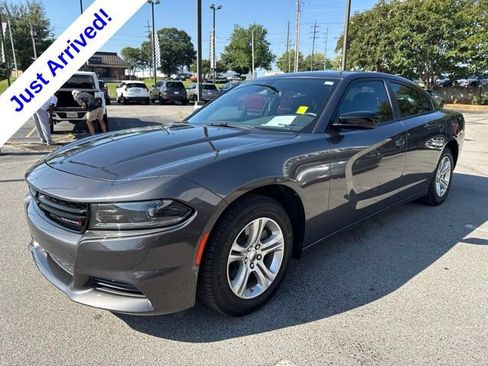 Used 2023 Dodge Charger SXT RWD image 6