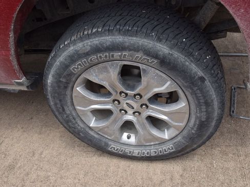 Used 2022 Ford F150 Platinum w/ Equipment Group 701A High AWD/4WD image 10