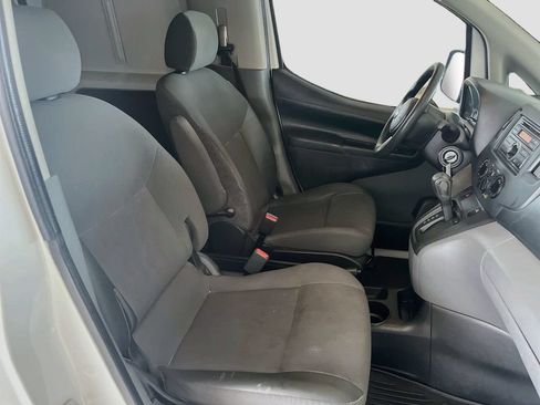 Used 2015 Nissan NV200 FWD image 27