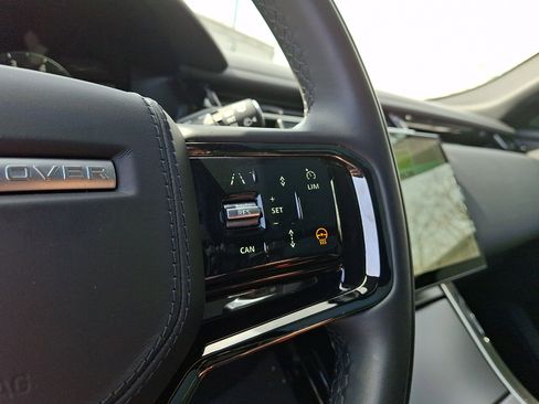 Used 2026 Land Rover Range Rover Velar Dynamic SE image 21
