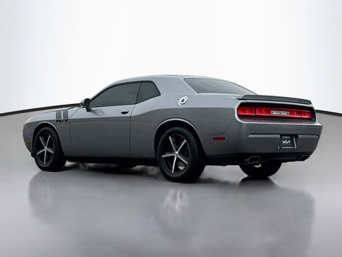 Used 2014 Dodge Challenger R/T w/ Sound Group II RWD image 12