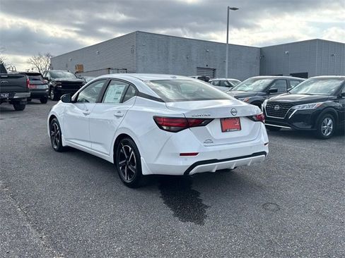 New 2025 Nissan Sentra SV w/ All-Weather Package image 6