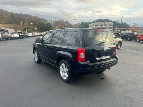 Used 2014 Jeep Patriot Latitude image 7