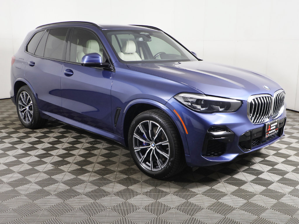 Used 2022 BMW X5 xDrive40i AWD/4WD image 2