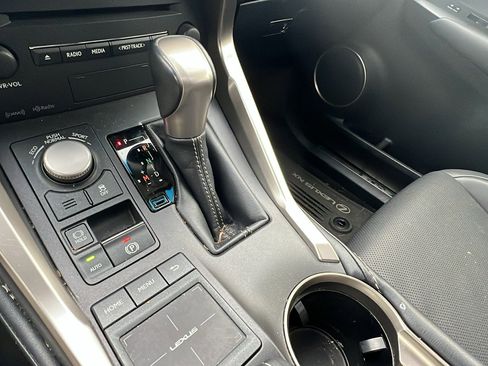 Used 2016 Lexus NX 200t FWD image 32