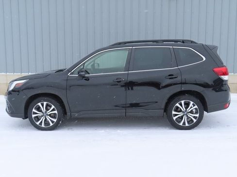 Used 2024 Subaru Forester Limited image 9