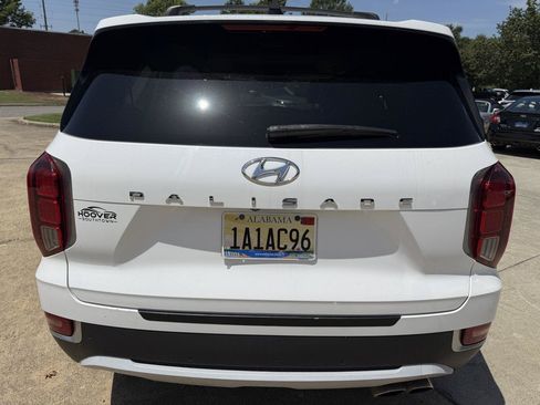 Used 2021 Hyundai Palisade SEL w/ Premium Package FWD image 4