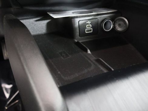 Used 2025 Ford Escape Platinum image 48