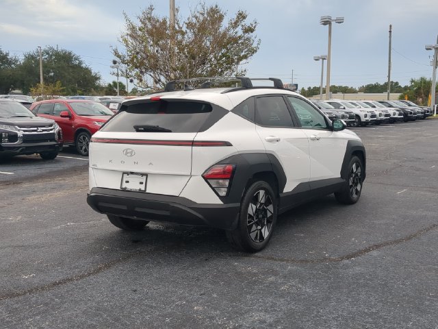 Used 2024 Hyundai Kona SEL FWD image 6