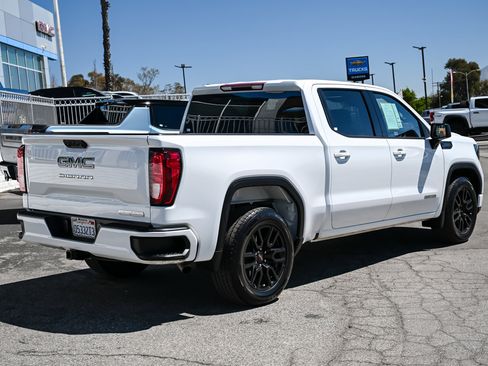 Used 2023 GMC Sierra 1500 Elevation w/ LPO, Elevation Black Package image 5
