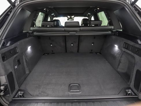 New 2026 BMW X5 M60i image 23