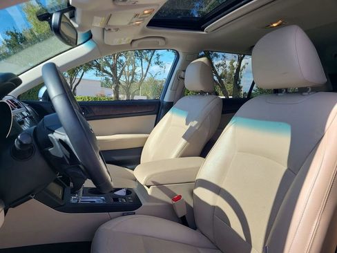 Used 2016 Subaru Outback 3.6R Limited image 28