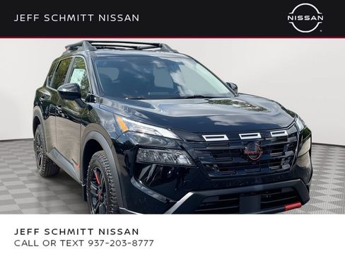 Certified 2026 Nissan Rogue SV AWD/4WD image 1