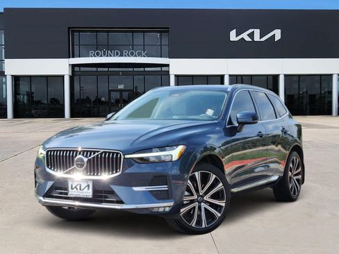 Used 2023 Volvo XC60 B5 Ultimate w/ Climate Package FWD image 1