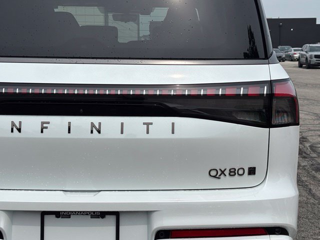 New 2027 INFINITI QX80 Autograph w/ Premium Cargo Package AWD/4WD image 5