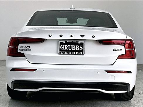 Certified 2023 Volvo S60 B5 Plus w/ Climate Package AWD/4WD image 5