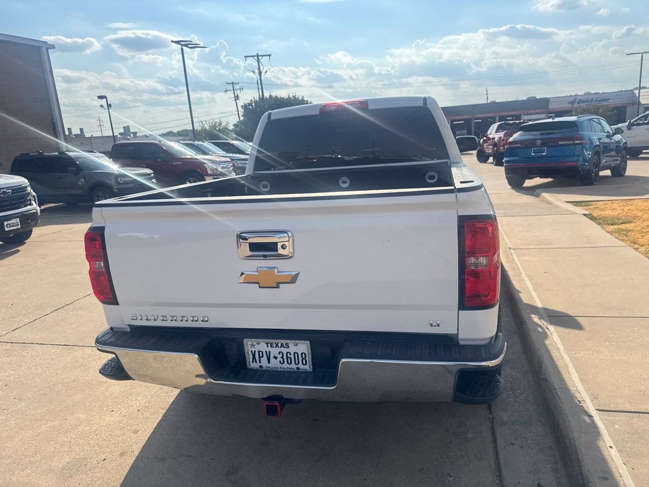 Used 2018 Chevrolet Silverado 1500 LT w/ Texas Edition RWD image 12