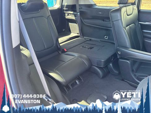 Used 2022 Jeep Grand Cherokee L Limited AWD/4WD image 20