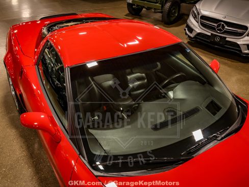 Used 2007 Chevrolet Corvette Z06 w/ Preferred Equipment Group RWD image 17