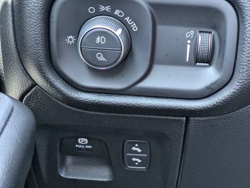 Used 2026 RAM 1500 Big Horn AWD/4WD image 16