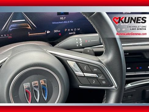 Used 2024 Buick Envision Preferred AWD/4WD image 25