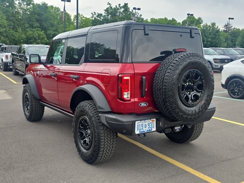 New 2026 Ford Bronco Big Bend w/ Black Diamond Package AWD/4WD image 3