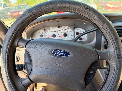Used 2001 Ford Explorer Sport AWD/4WD image 15