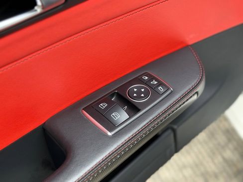 Used 2017 Mercedes-Benz AMG GT S image 17