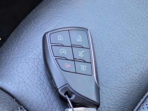 Used 2022 GMC Yukon Denali image 21