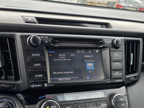 Used 2018 Toyota RAV4 XLE w/ Plus Extra Value Package FWD image 13