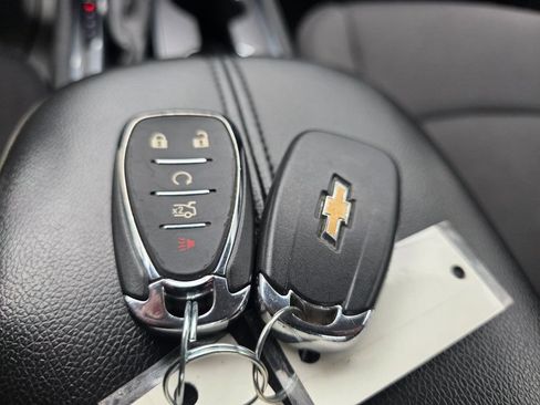 Used 2023 Chevrolet Malibu LT FWD image 27