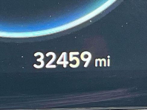 Used 2023 Hyundai Santa Cruz SEL Premium w/ Cargo Package image 25