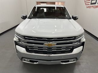 Used 2021 Chevrolet Silverado 1500 LTZ w/ LTZ Convenience Package II AWD/4WD video 3