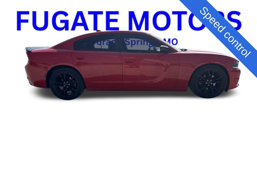 Used 2016 Dodge Charger R/T w/ Blacktop Package RWD image 7