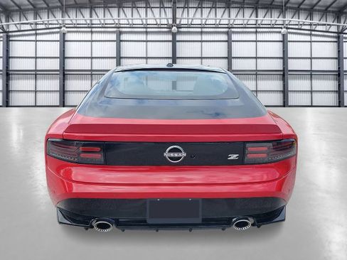 New 2025 Nissan Z Performance w/ Floor Mat Package RWD image 4