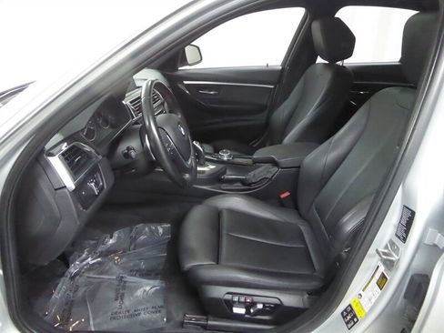 Used 2017 BMW 330i xDrive Sedan image 22