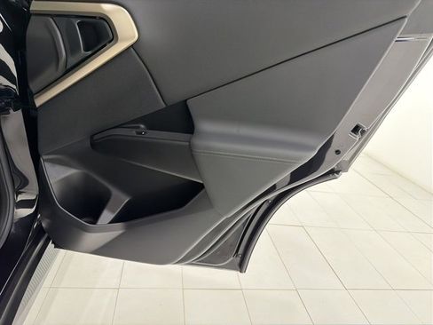 Used 2025 BMW X3 xDrive30i w/ Premium Package image 21