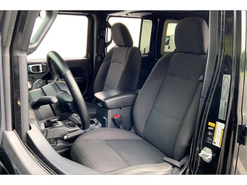 Used 2021 Jeep Wrangler Unlimited Sport AWD/4WD image 21