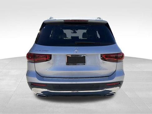 Used 2020 Mercedes-Benz GLB 250 GLB 250 image 6